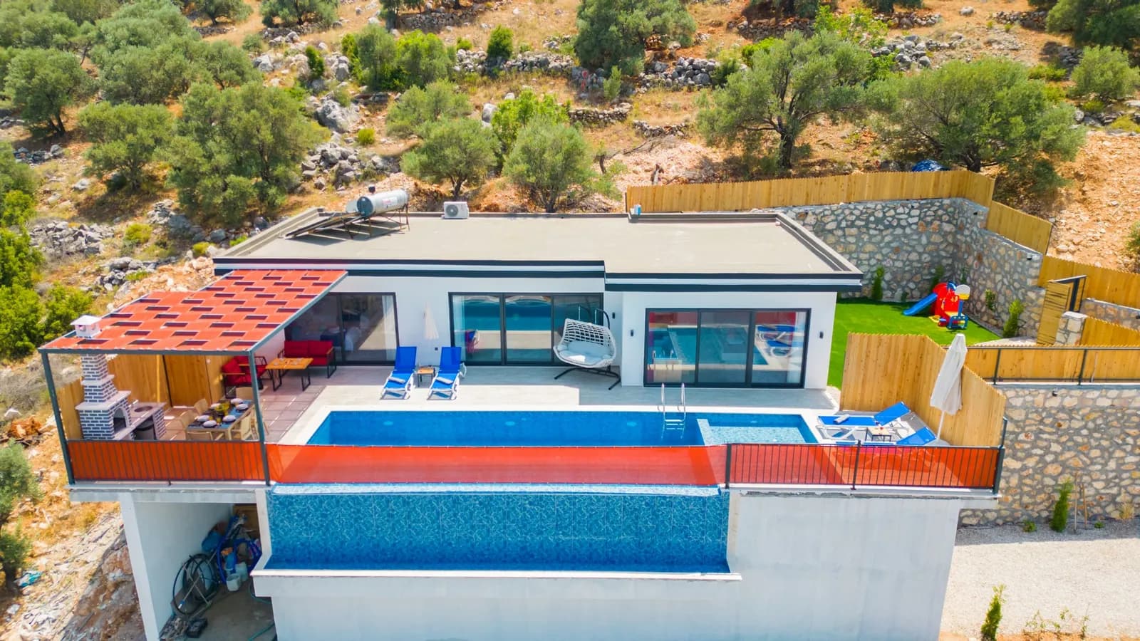Villa Ayesla, Kaş — muhafazakâr villa