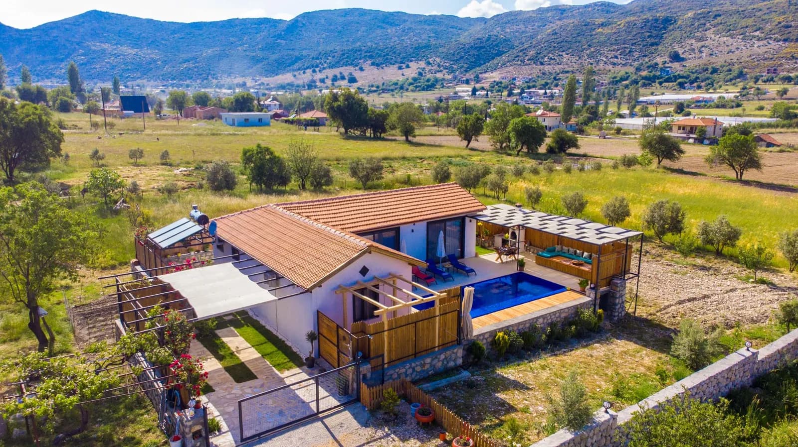 Villa Busem Sarıbelen, Kaş — muhafazakâr villa