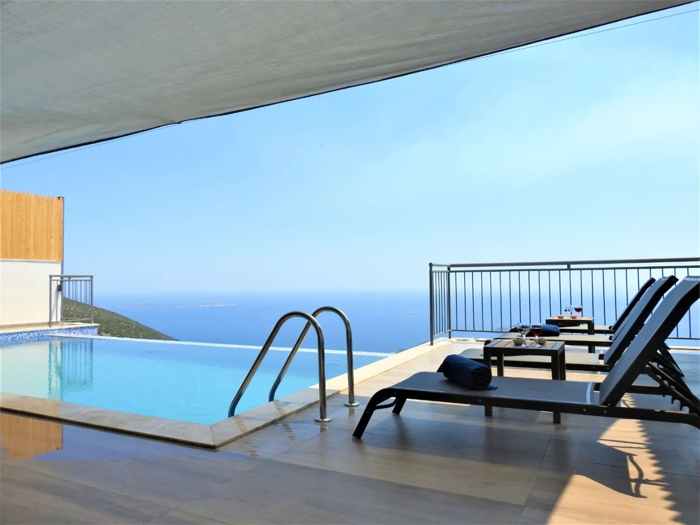 Villa Elif Sur, Kaş — muhafazakâr villa