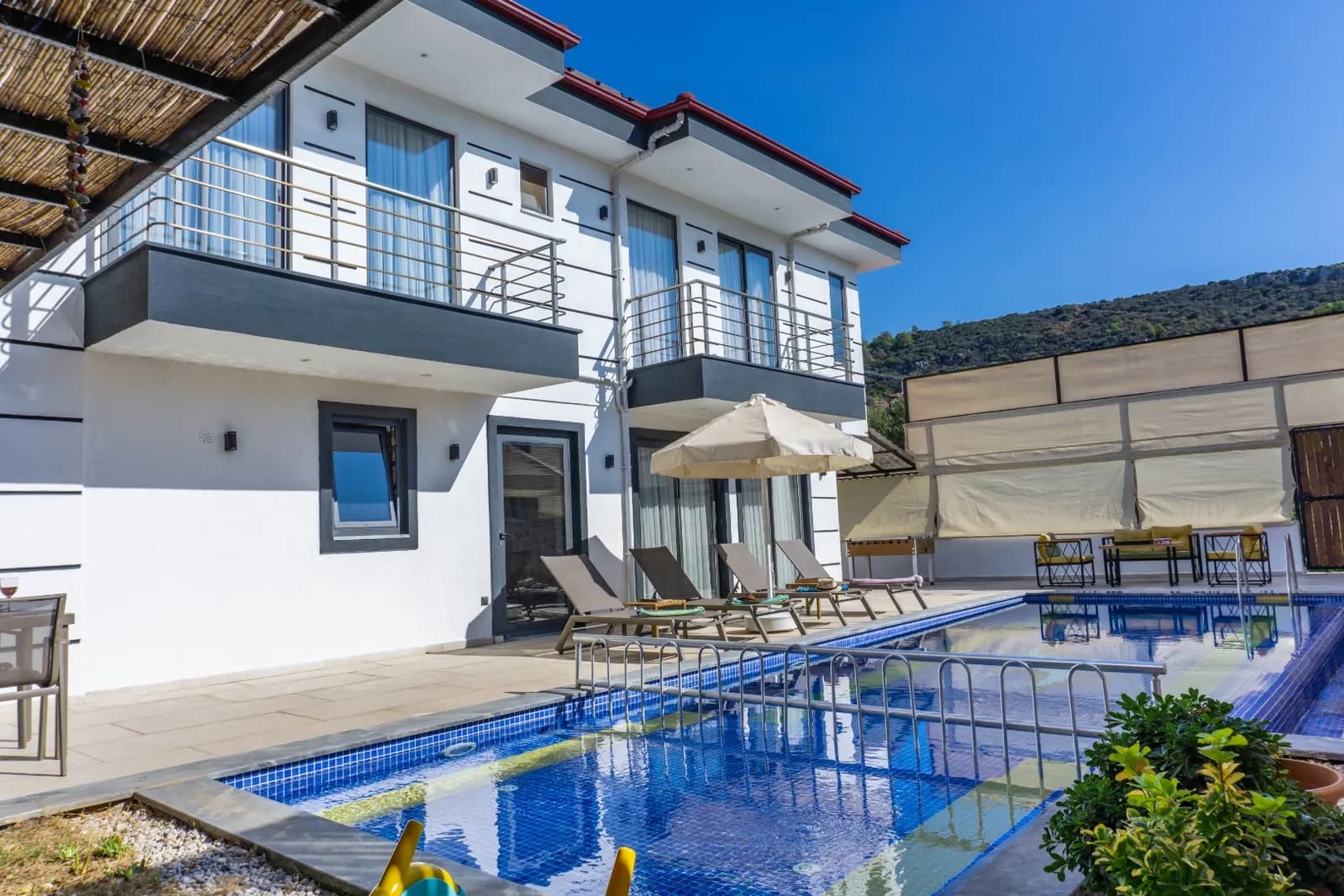 Villa Hanedan 1, Kaş — muhafazakâr villa
