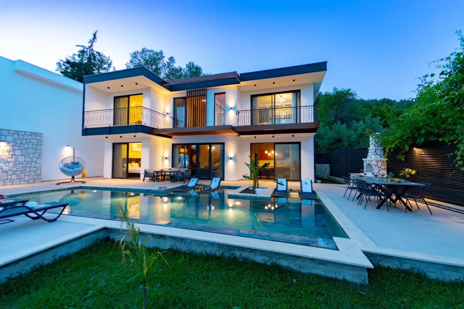 Villa Mercüre 4, Kaş — muhafazakâr villa
