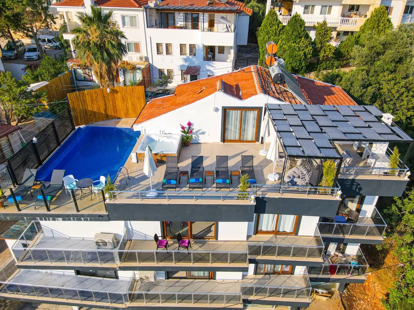 Villa Nuri House, Kaş — muhafazakâr villa