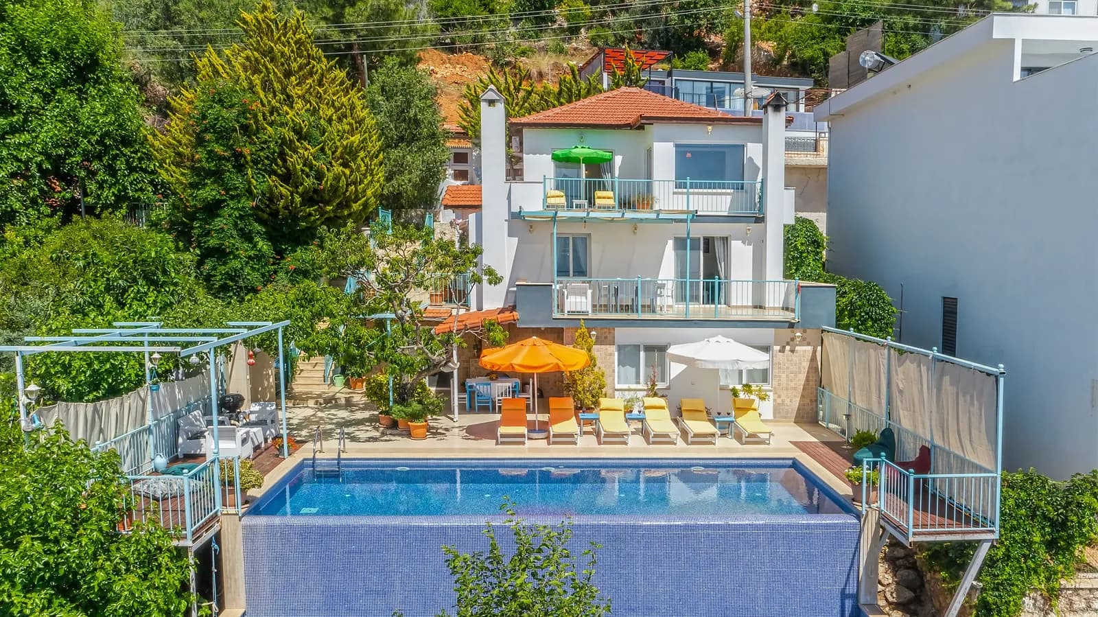 Villa Sevgim, Kaş — muhafazakâr villa