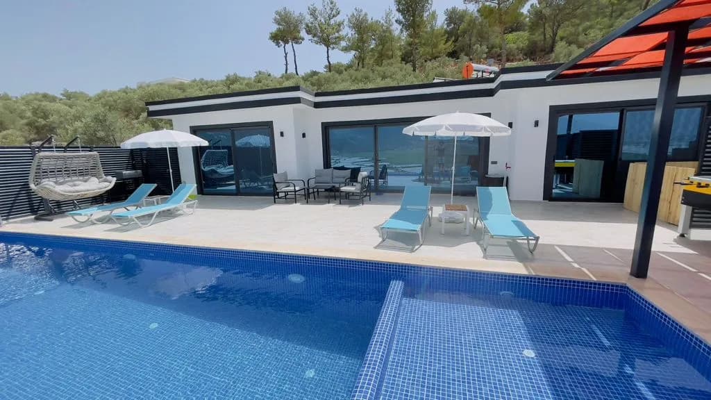 Villa Tabya Yeşilköy, Kaş — muhafazakâr villa