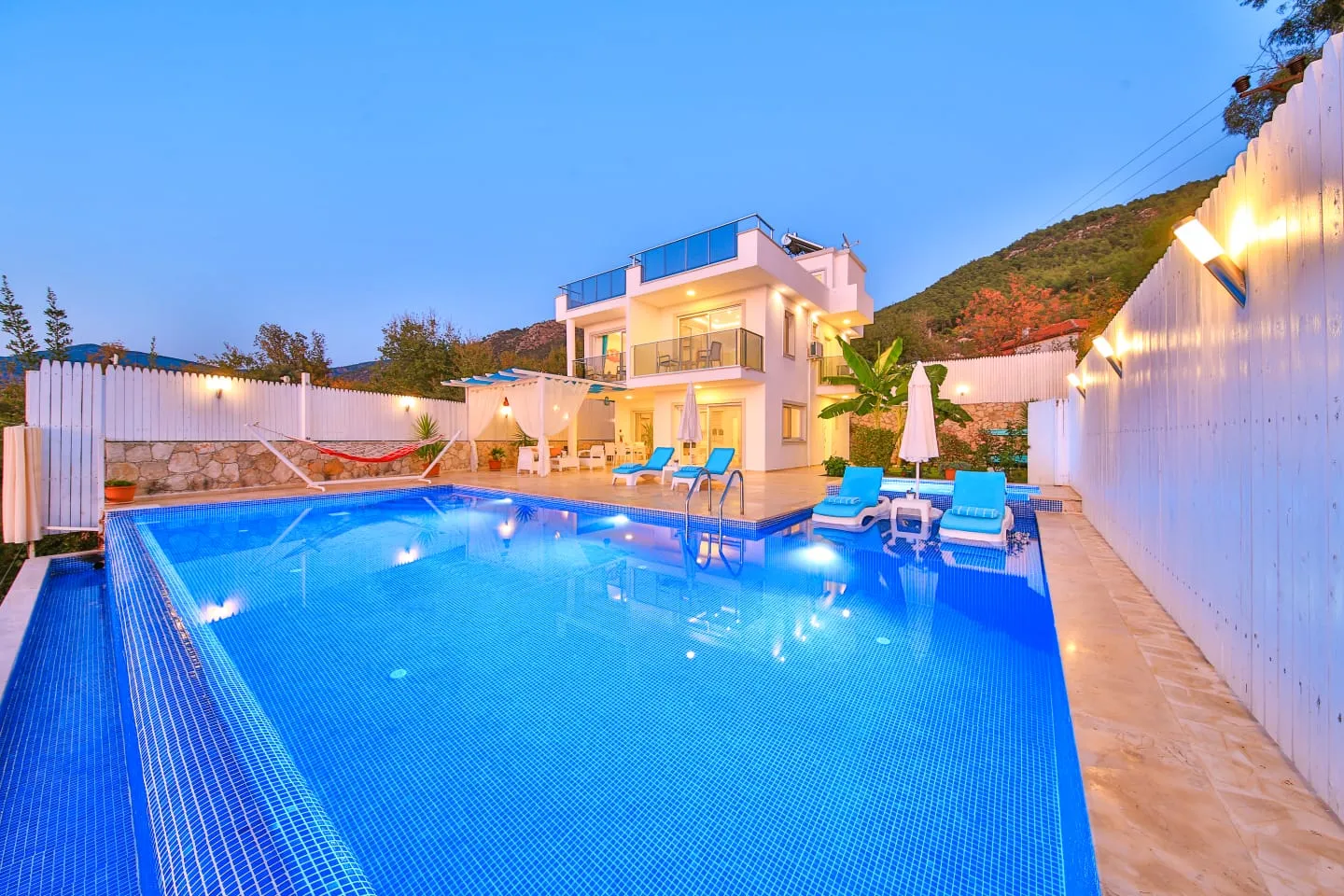 villa-ozge-uzumlu-kas-25