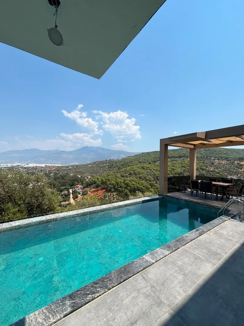 Villa Gina, Kaş — muhafazakâr villa