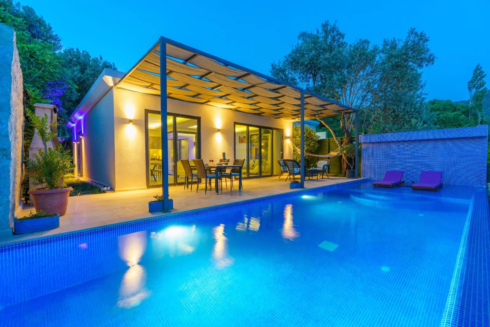 Villa Leonardo, Kaş — muhafazakâr villa