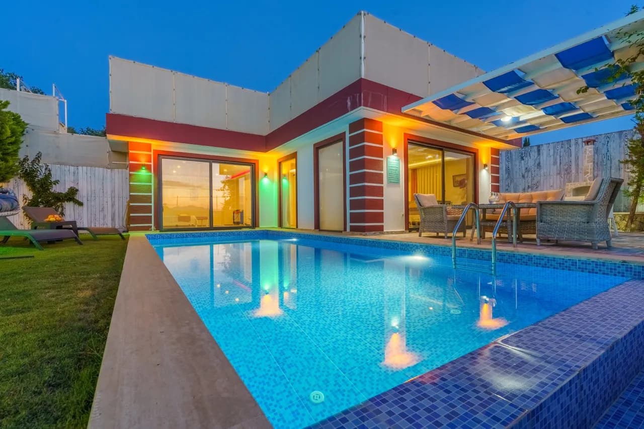 Villa Mimoza, Kaş — muhafazakâr villa