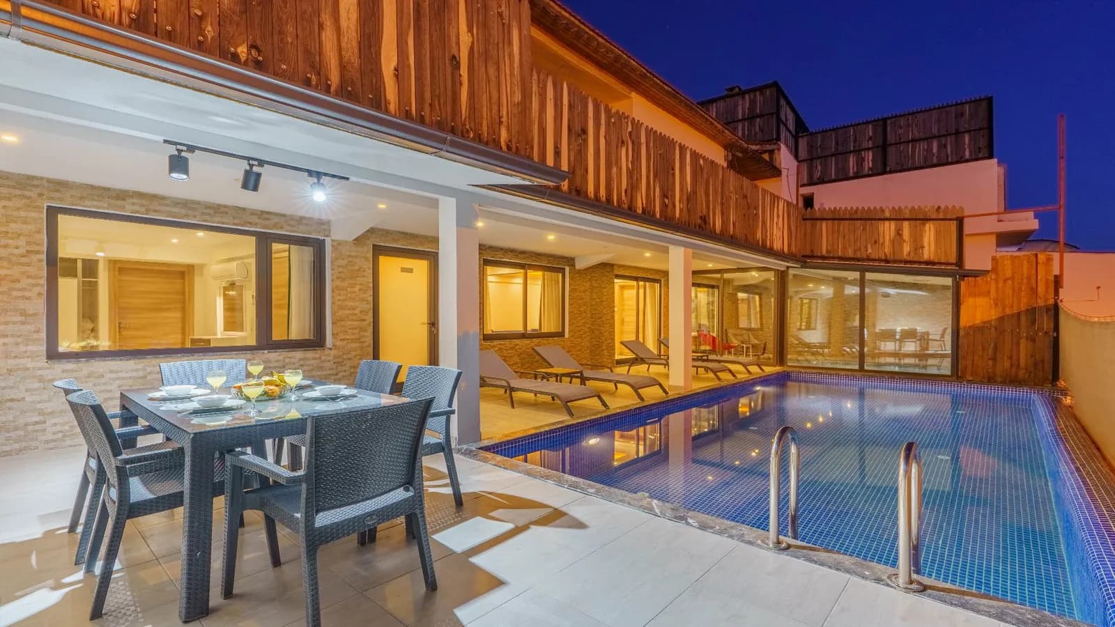 Villa Summer 3, Kaş — muhafazakâr villa