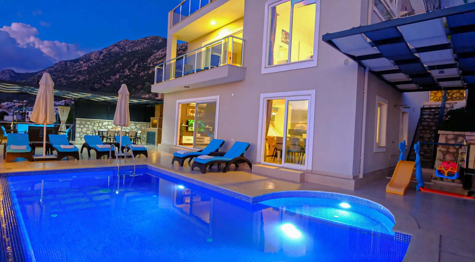 Villa Yamaç Kalkan, Kaş — muhafazakâr villa